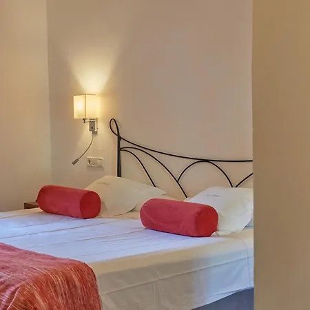 Hotel Ca'l Bisbe 4*