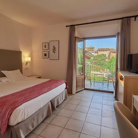 Hotel Ca'l Bisbe 4*