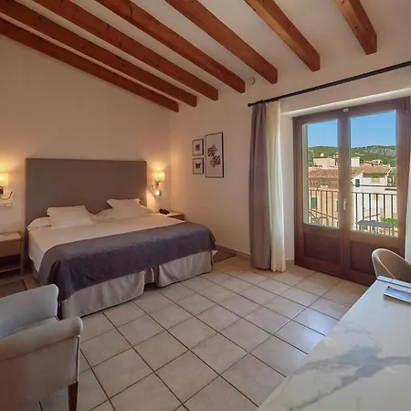 Ca'l Bisbe Hotel 4*